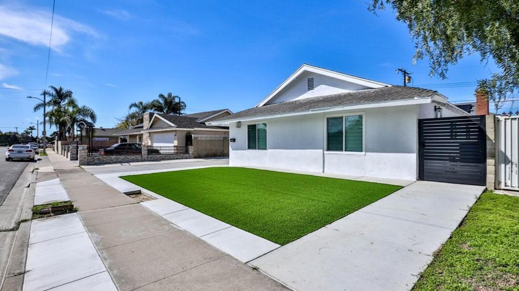 H&H Modern Lux 4Bd 1 King Suite 3 Queen Socal Disney Westminster Exterior photo